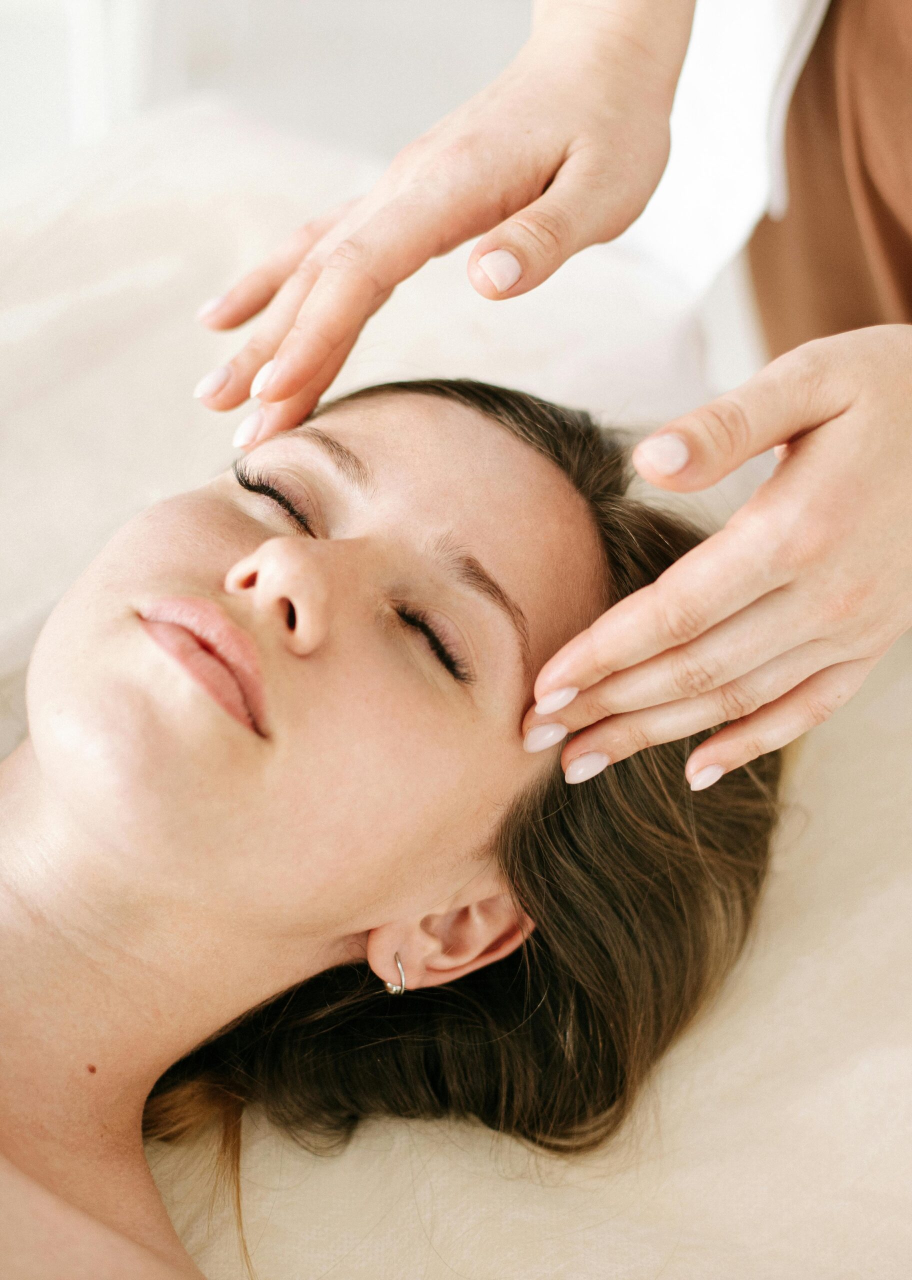 femme recevant un massage shirochampi